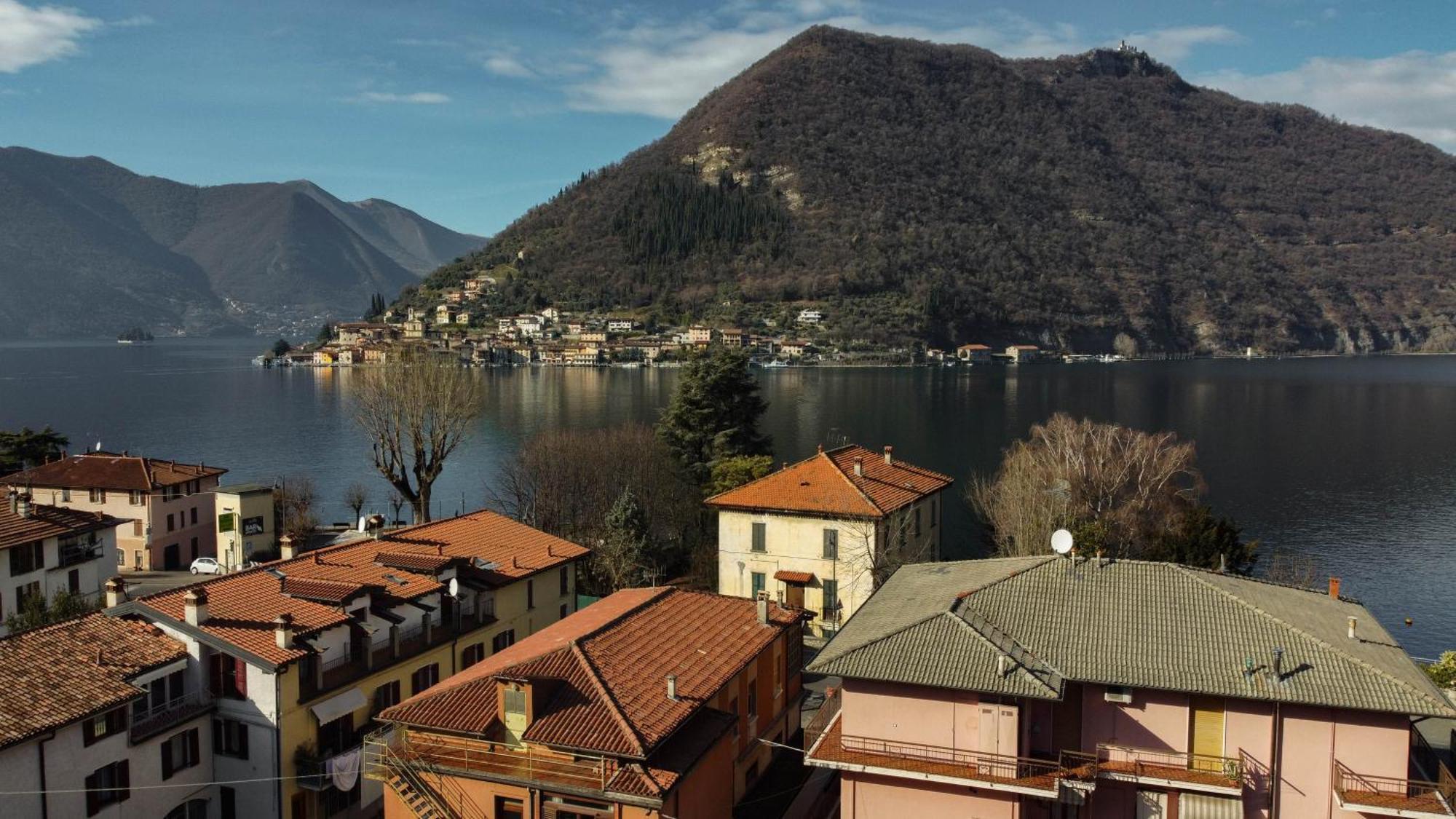 Blue Lagoon Home Sulzano Bagian luar foto